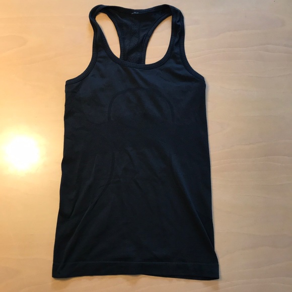 lululemon athletica Tops - Lululemon Swiftly Tech Racerback size 4